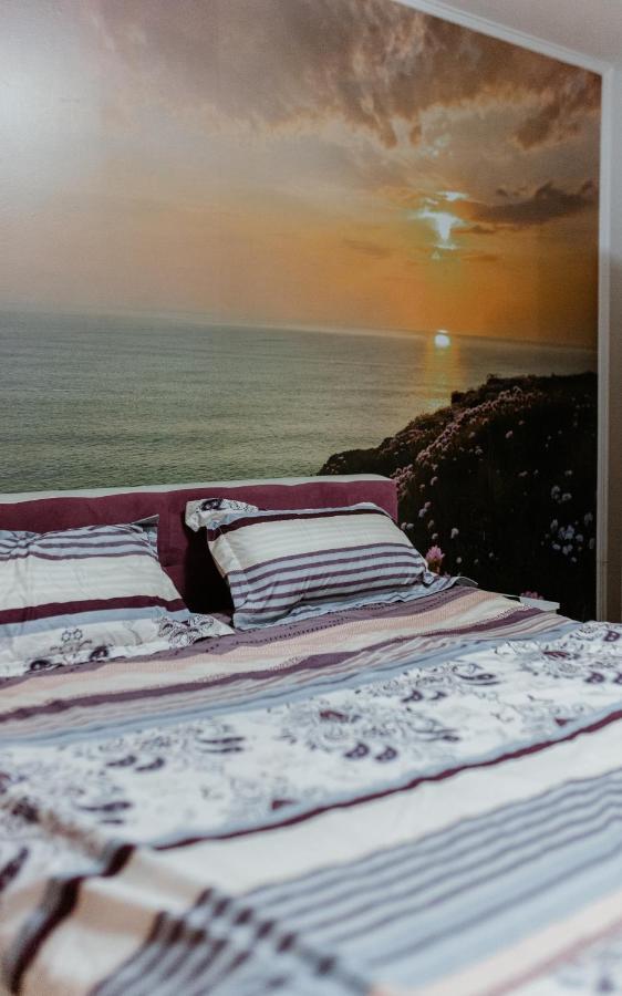 Vila Cu Ciubar & Jacuzzi - Sunset Hill House Cuvin Exterior photo